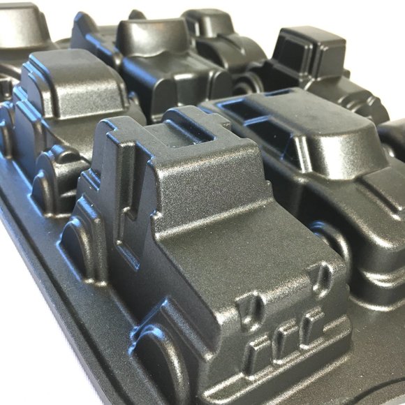 NORDIC WARE Vtg Car Automobile Cake Muffin Pan EUC - Picture 3 of 12